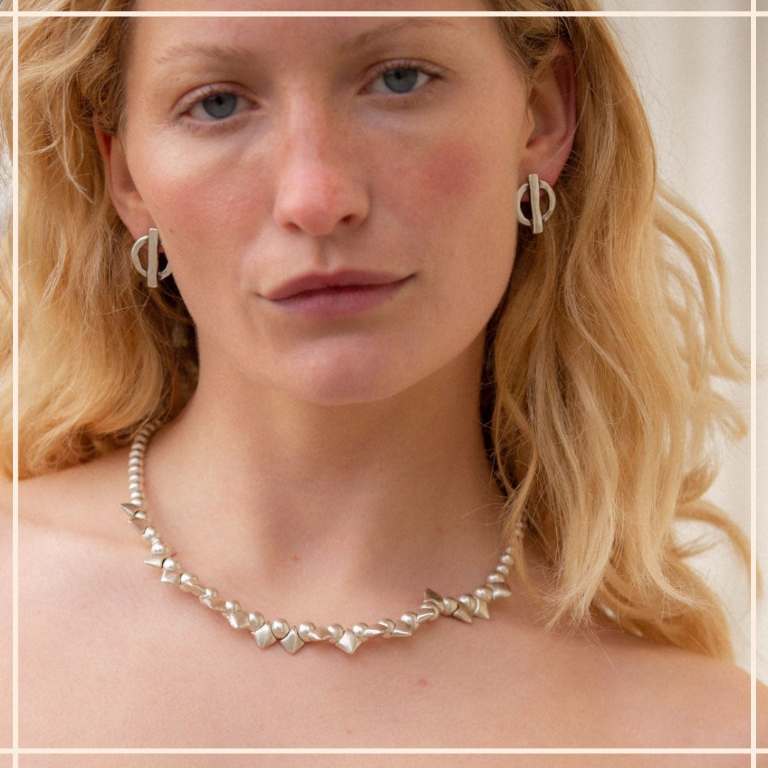 Rosaria Necklace